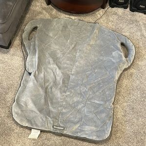 Brookstone weighted blanket with massage